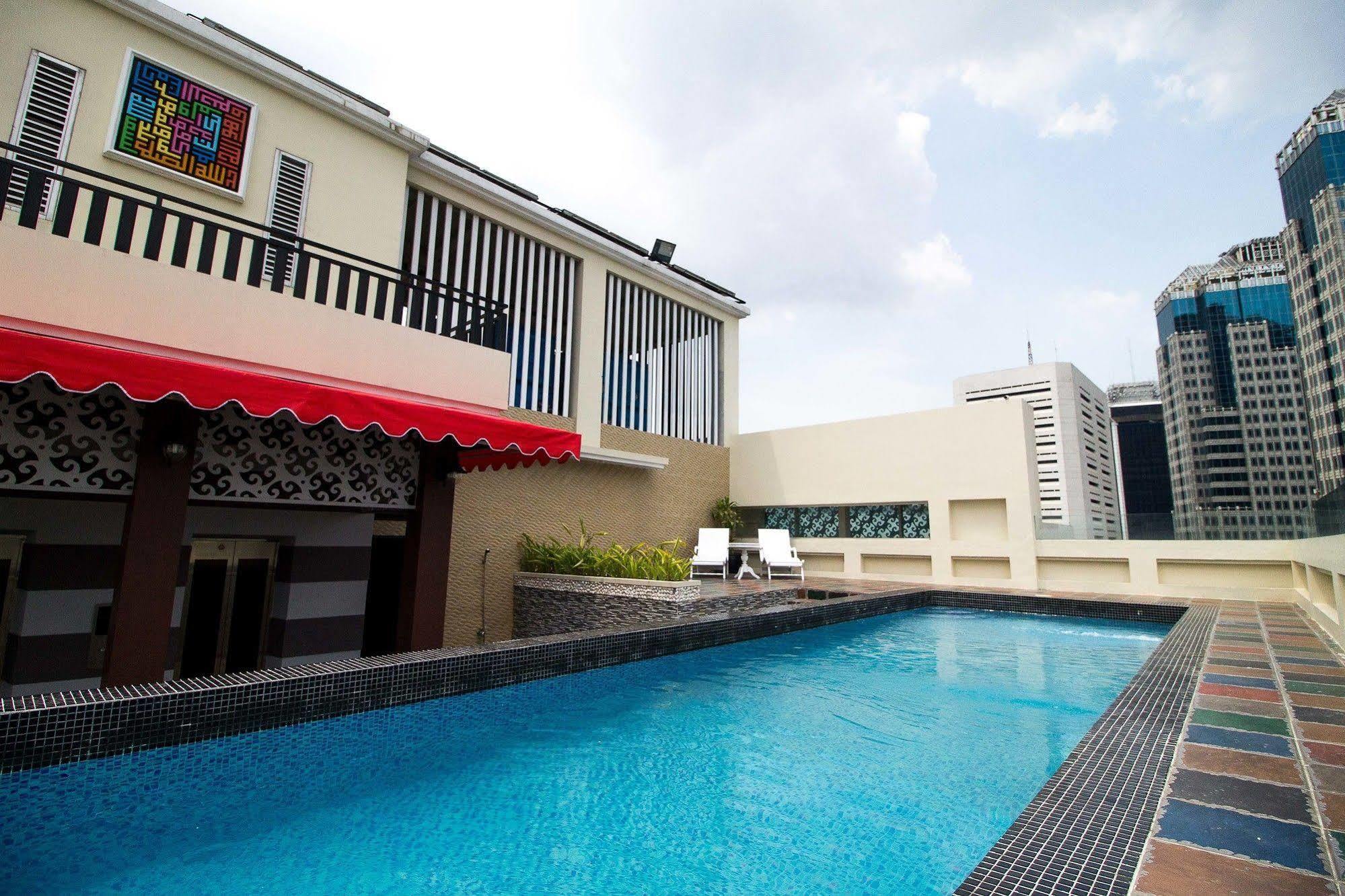 Reddoorz Premium @ Thamrin Kebon Sirih Hotel Jakarta Exterior photo